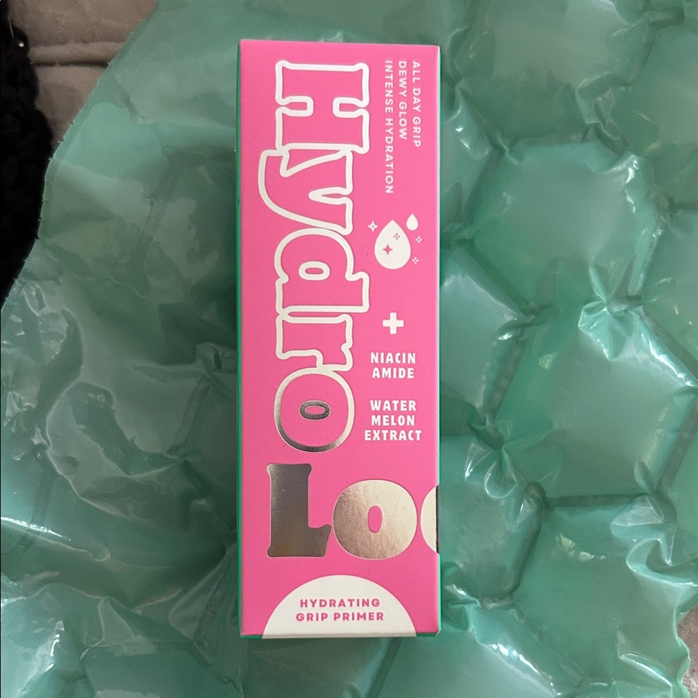 Hydro Grip Primer - Pink and Gold